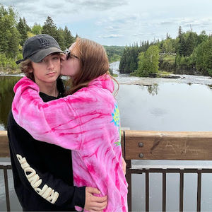 Meet your Posher, Ava